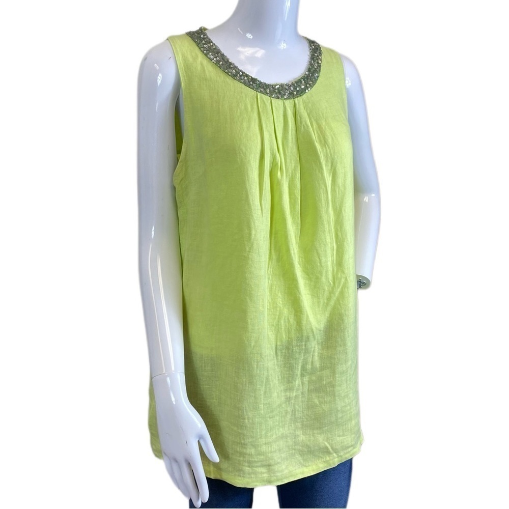 LUELLA Shirt Medium sequins around neckline